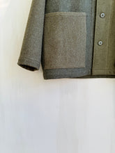 Load image into Gallery viewer, Latre upcycled US military wool blanket coat with M65 quilted lining
