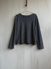 Load image into Gallery viewer, Latre Striped Navy Boxy Long Sleeves T-Shirt
